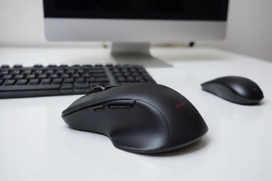 Ergonomic Wireless Mouse